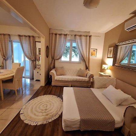 20 Meters From The Beach เยเซนิเซ ภายนอก รูปภาพ